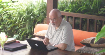 Graham Phoenix Working in Bali